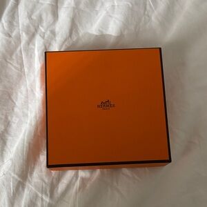 Hermes Orange Box